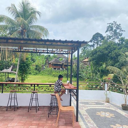 Sri Sedana Homestay Сидемен Екстериор снимка